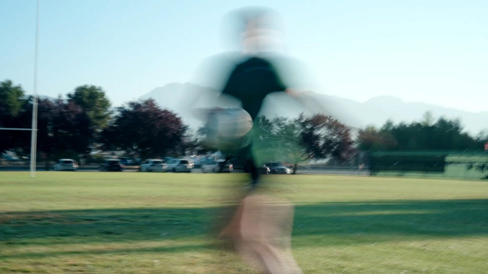 Launch film featuring Sophie de Goede, rugby training, and her Rugby Bricks signature kicking tee.